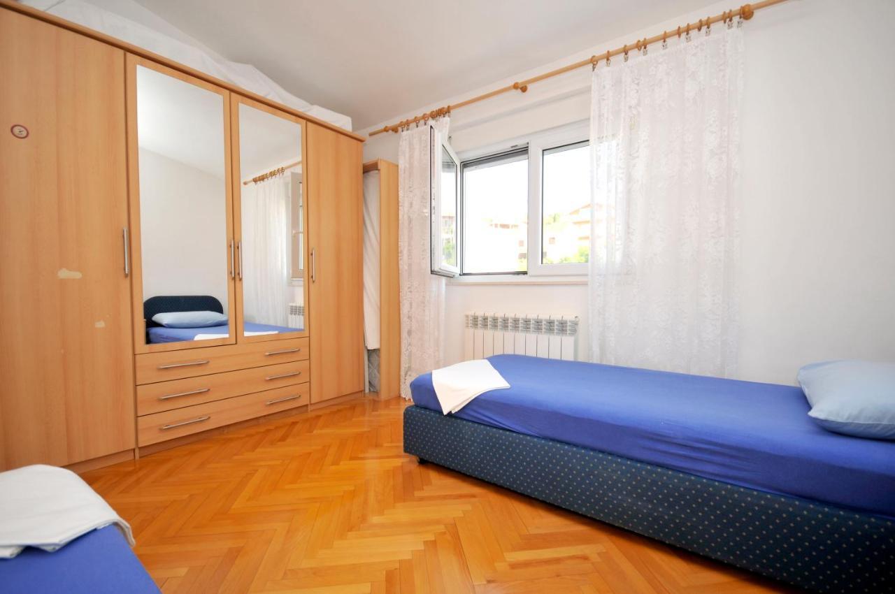 Apartman Elena Trogir Exterior foto