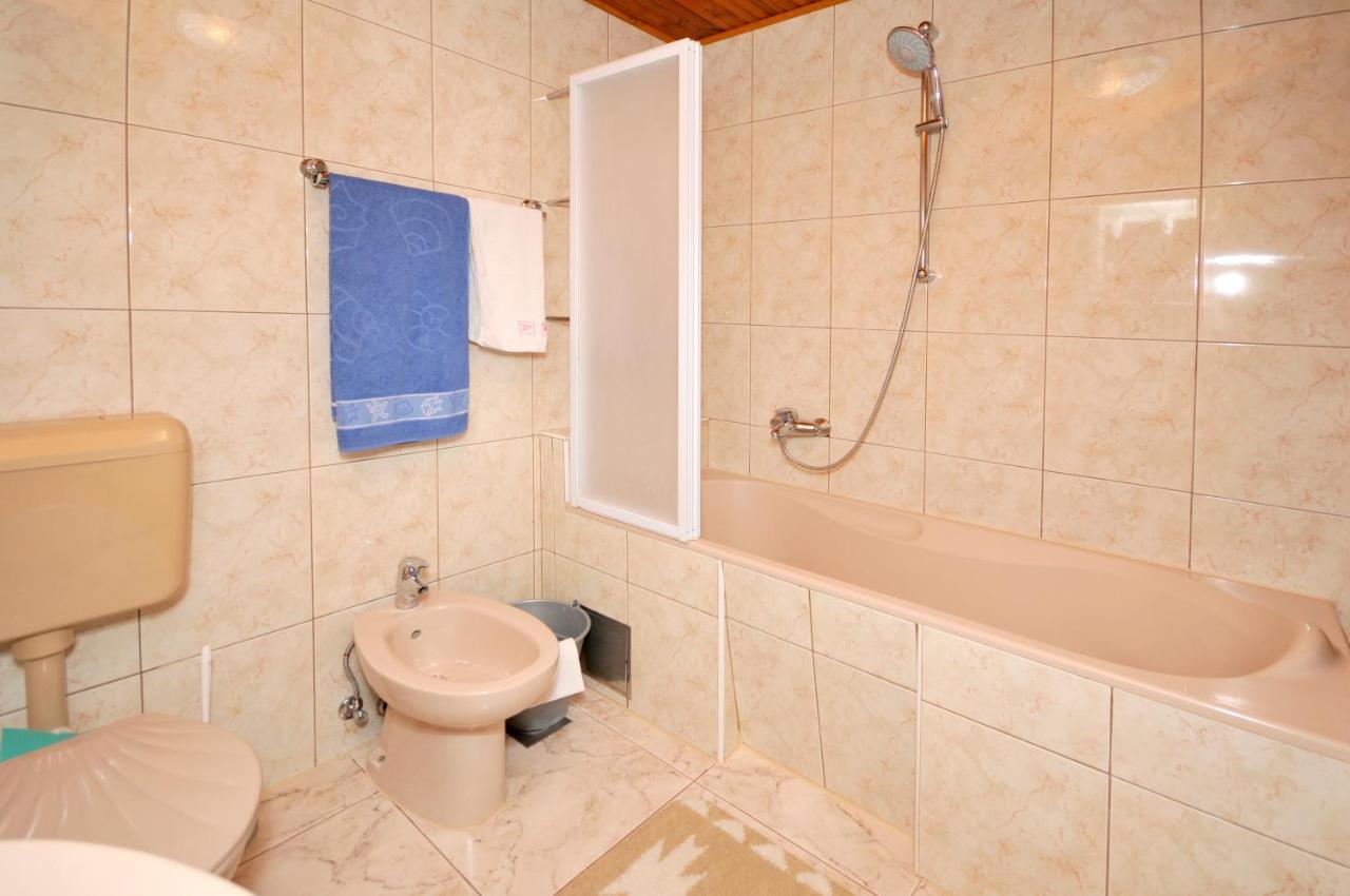 Apartman Elena Trogir Exterior foto